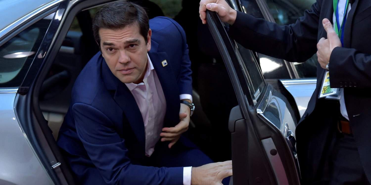 Τσίπρας: Αν η Ελλάδα δεν βγει στις αγορές, θα βρίσκεται στον γύψο