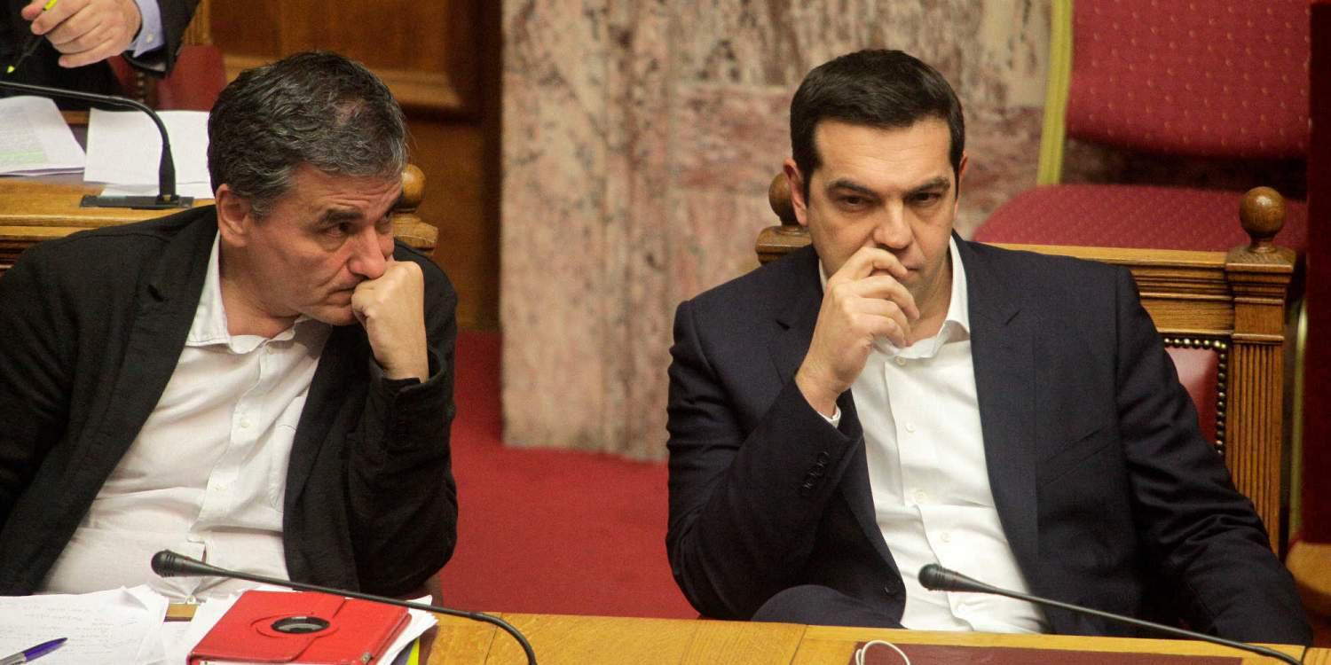 Ο Τσίπρας απαντά στην Βουλή για το Eurogroup και την «αφωνία» Τσακαλώτου