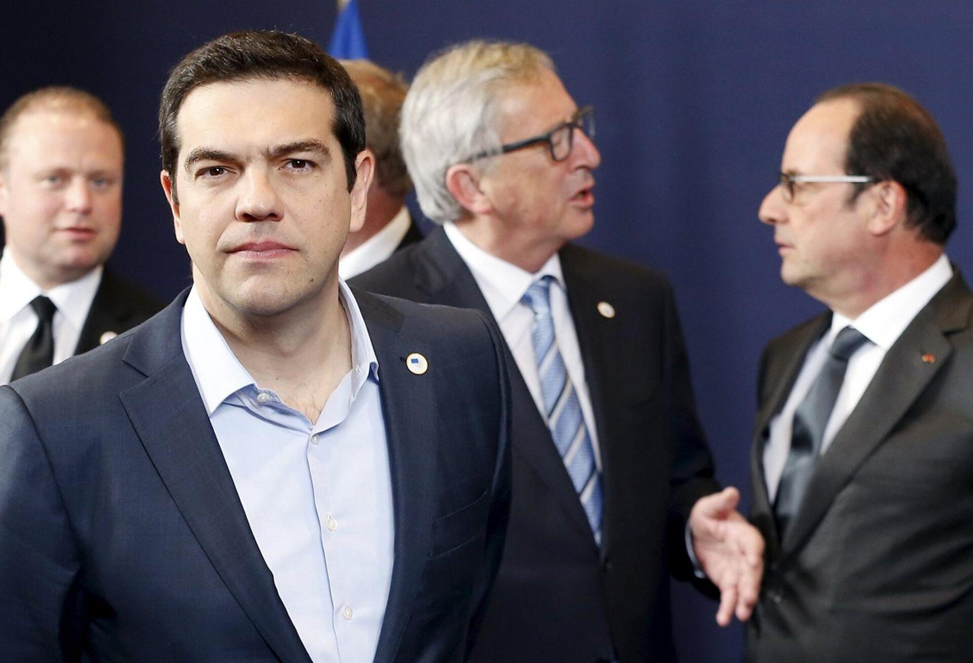 Στις Βρυξέλλες ο Τσίπρας: Βλέπει Ολάντ, Γιούνκερ, Σουλτς, αύριο την Μέρκελ