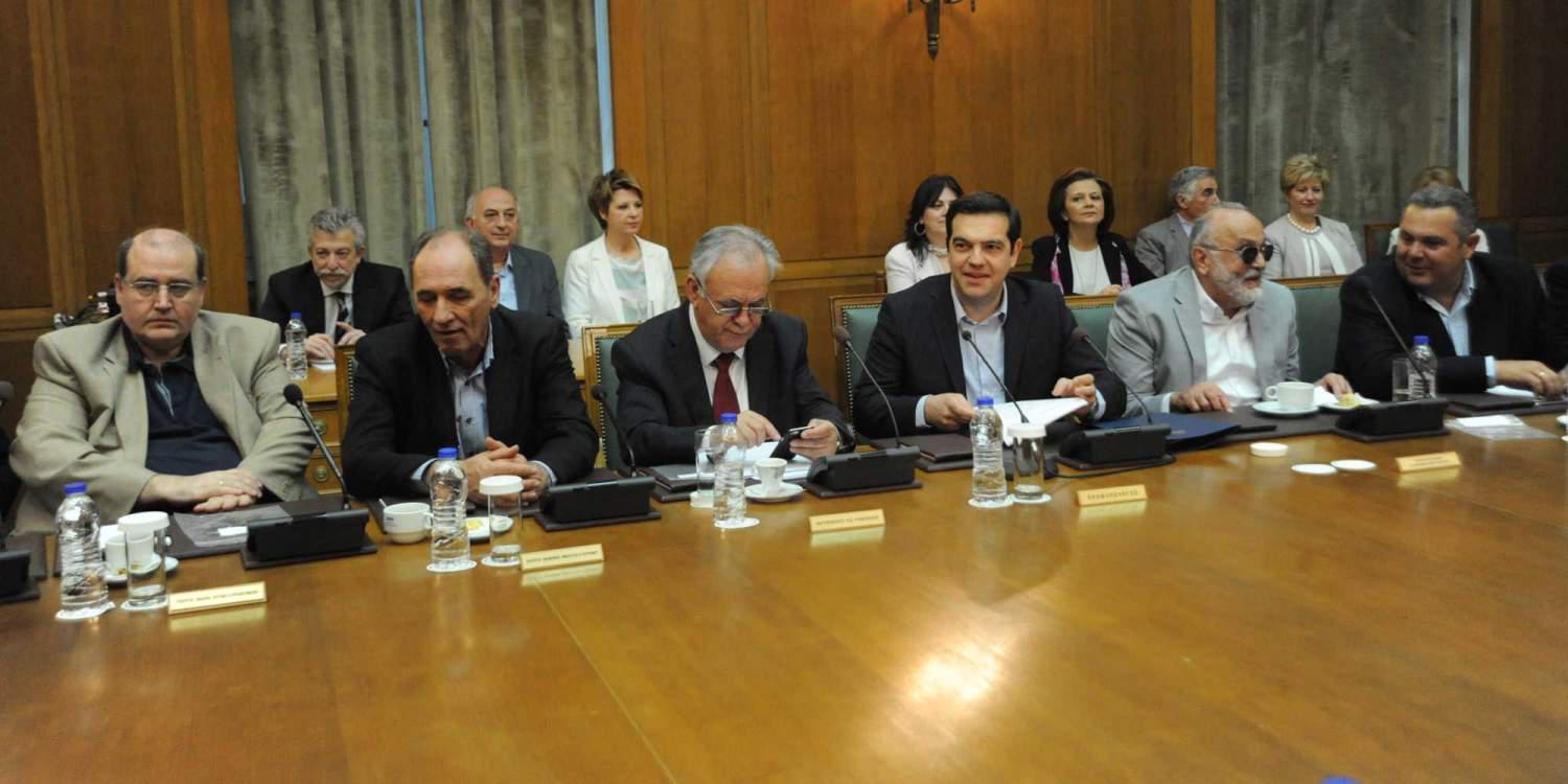 Άρχισαν τα τηλεφωνήματα – Όλα τα ονόματα για τα νέα υπουργεία