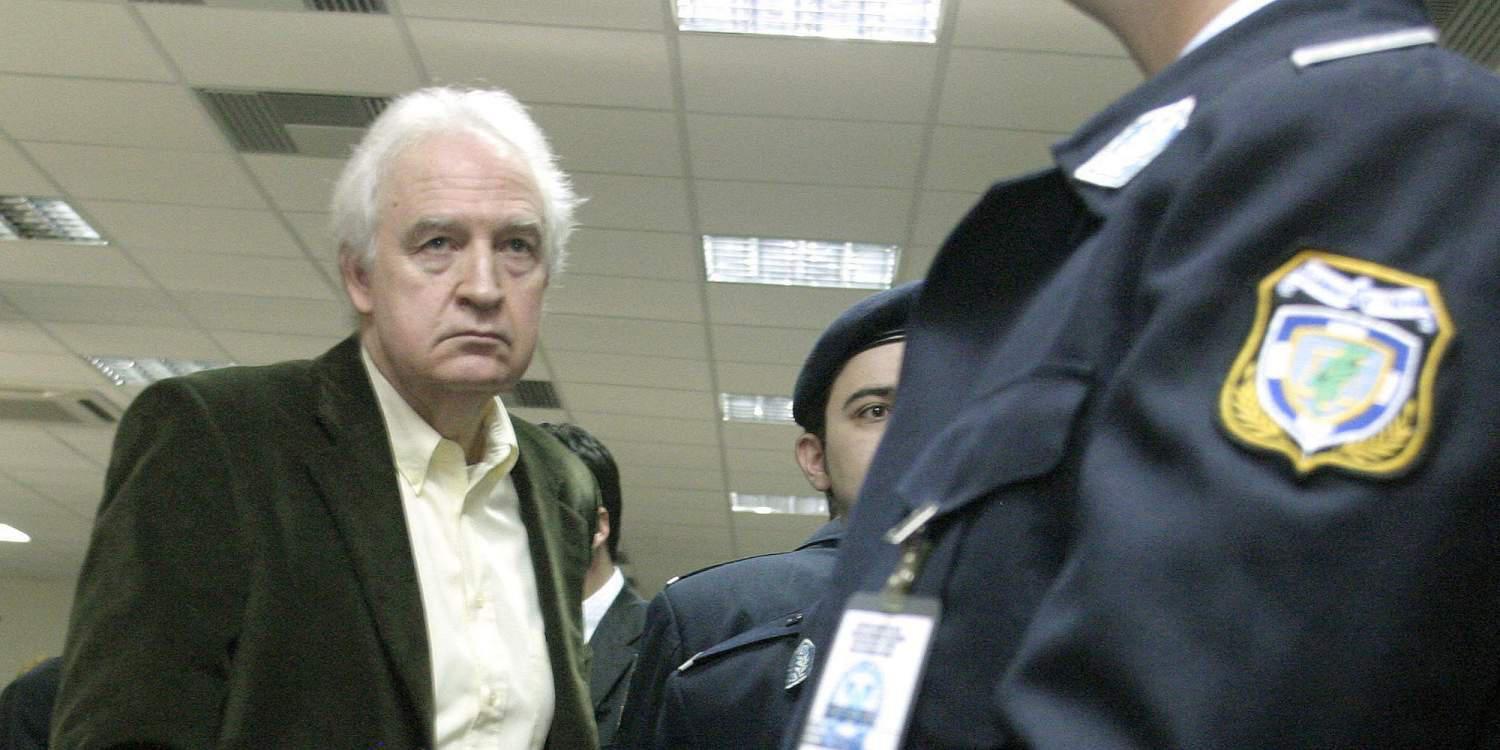 Γιωτόπουλος: Ασύλληπτοι 8 τρομοκράτες της «17 Νοέμβρη»