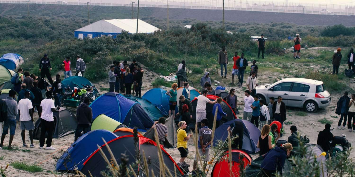 Ανήλικοι πρόσφυγες συνεπλάκησαν μεταξύ τους στην «Ζούγκλα» του Καλαί στη Γαλλία