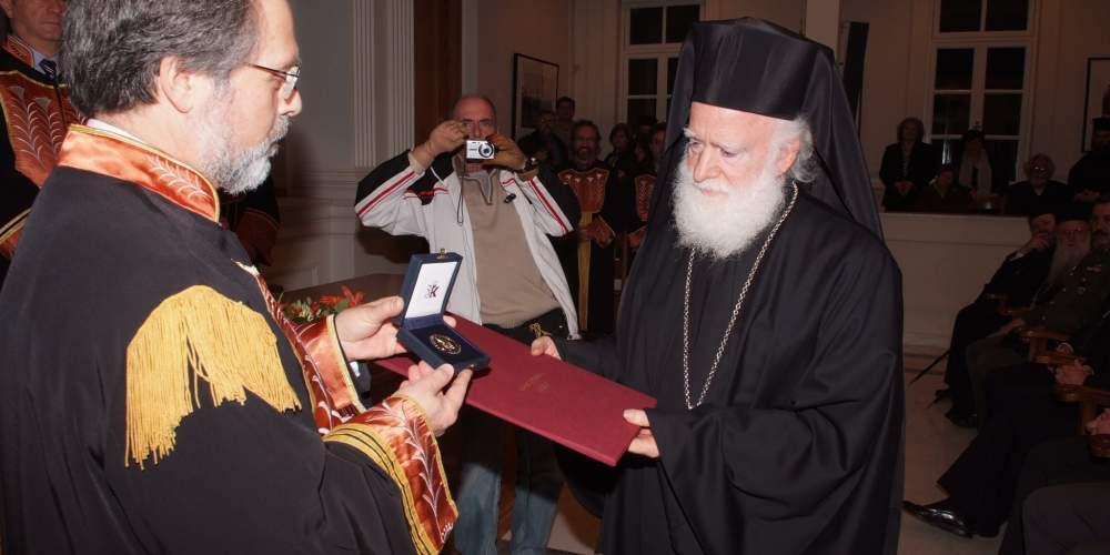 Τι αναφέρει το ιατρικό ανακοινωθέν για τον αρχιεπίσκοπο Κρήτης Ειρηναίο