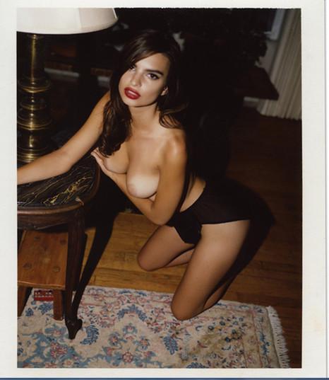 emily-ratajkowski-leukoma-gumnes-fotograies4-1300