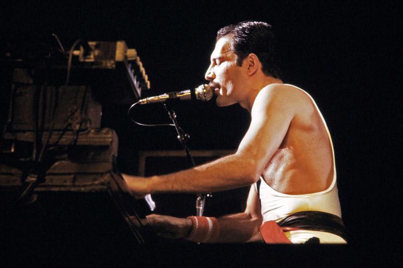 freddie-mercury-25xronia-thanato-tou-1300-2