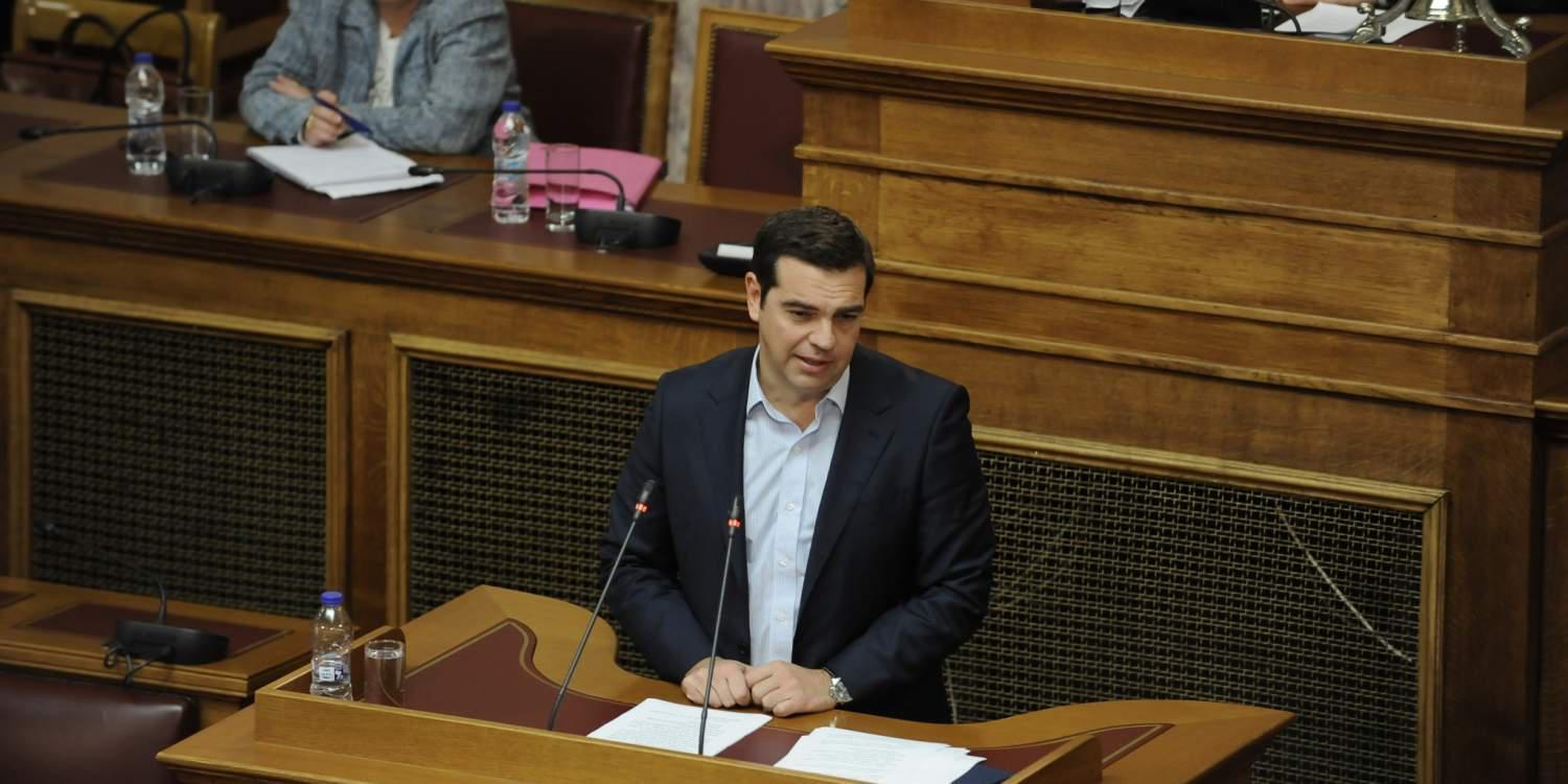 Και στο τέλος θα υπογράψουν τα πάντα