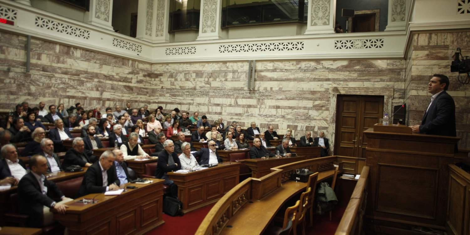 Τσίπρας στην ΚΟ του ΣΥΡΙΖΑ στην Βουλή: Θα βγούμε από την κρίση [live]