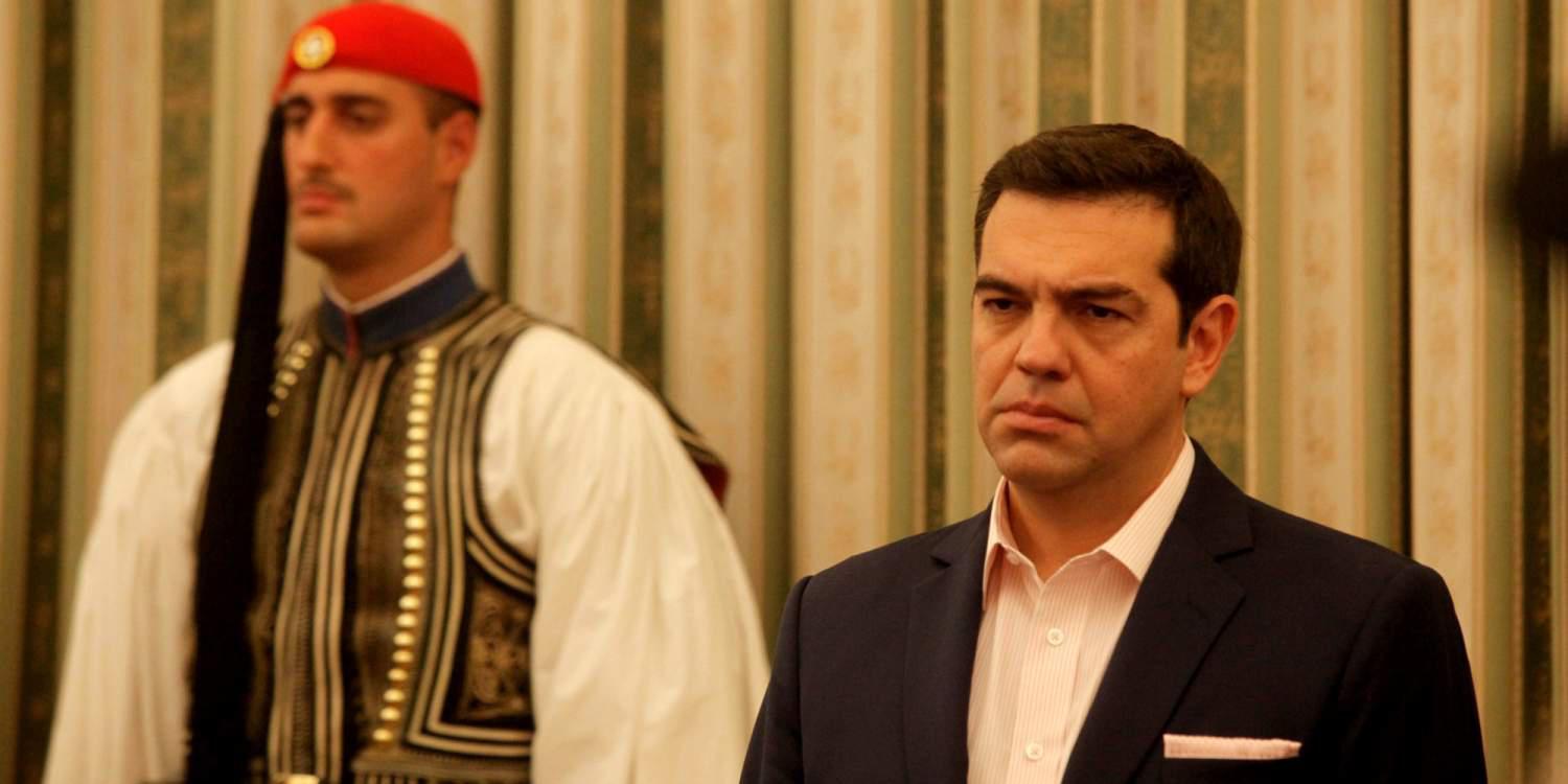 Ο Τσίπρας βασανίζεται και βασανίζει και εμάς