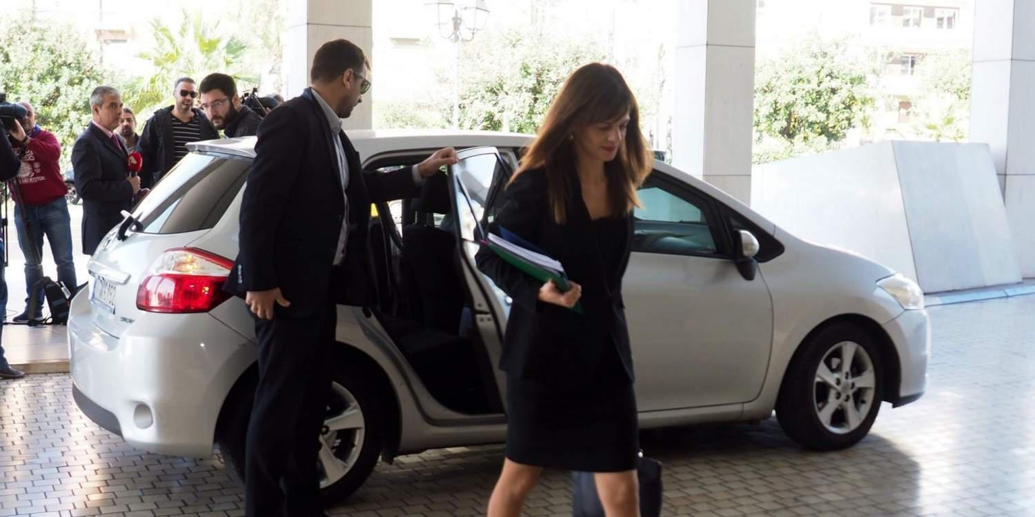 Ξεκίνησαν οι συνομιλίες Τσακαλώτου-Αχτσίογλου με τους θεσμούς
