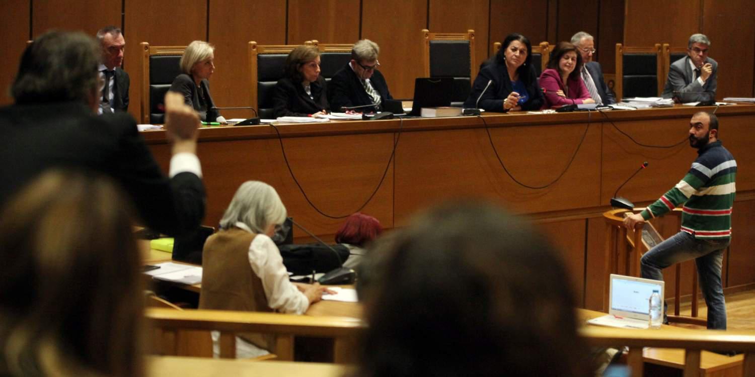 «Φοβήθηκα για τη ζωή μου», δήλωσε μάρτυρας στη δίκη της Χρυσής Αυγής
