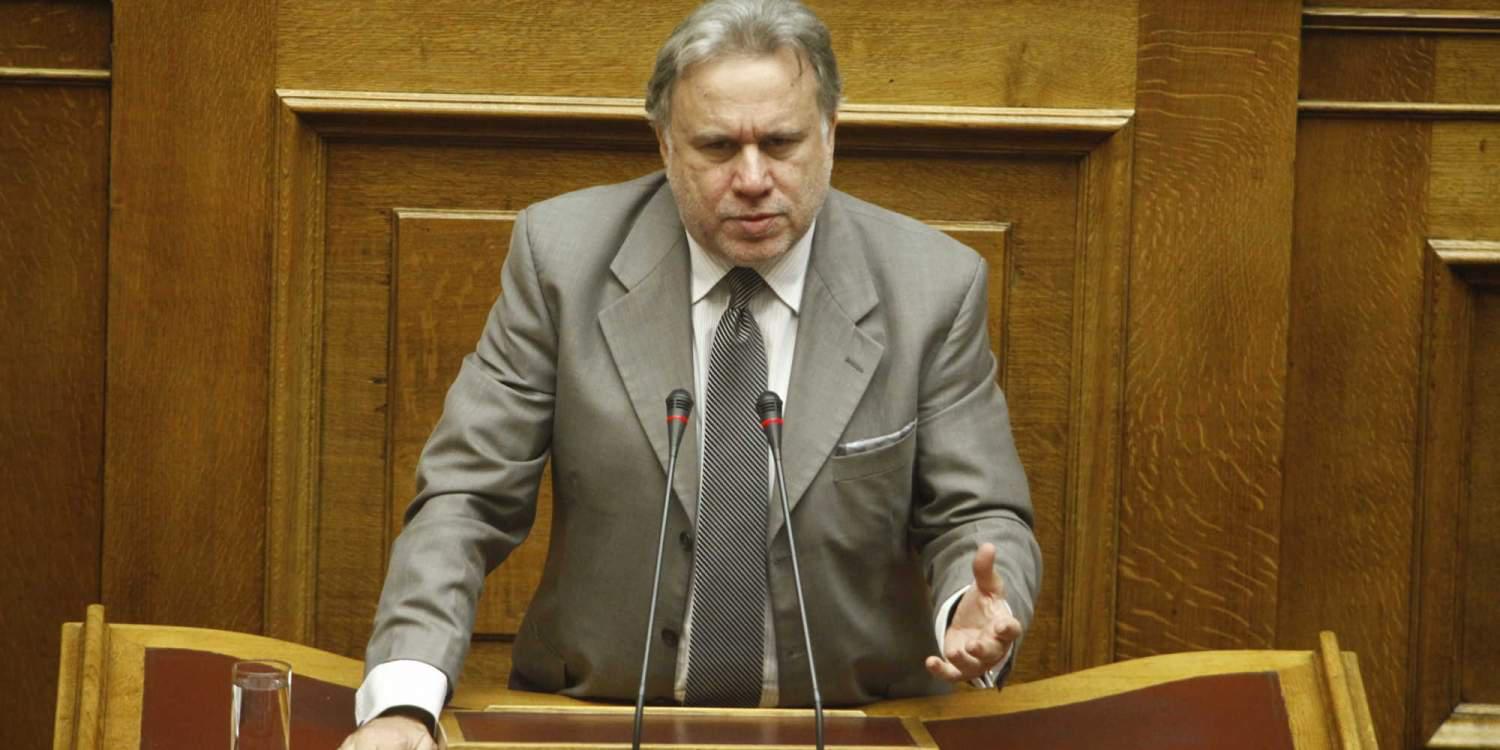«Καρφί» Αυγέρη για τον Κατρούγκαλο [βίντεο]