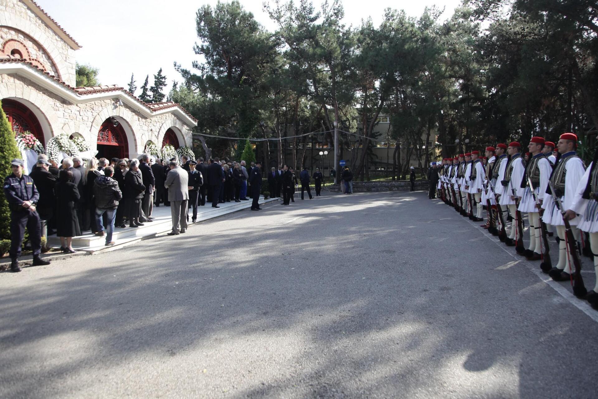 kideia-stefanopoulou-1300-1