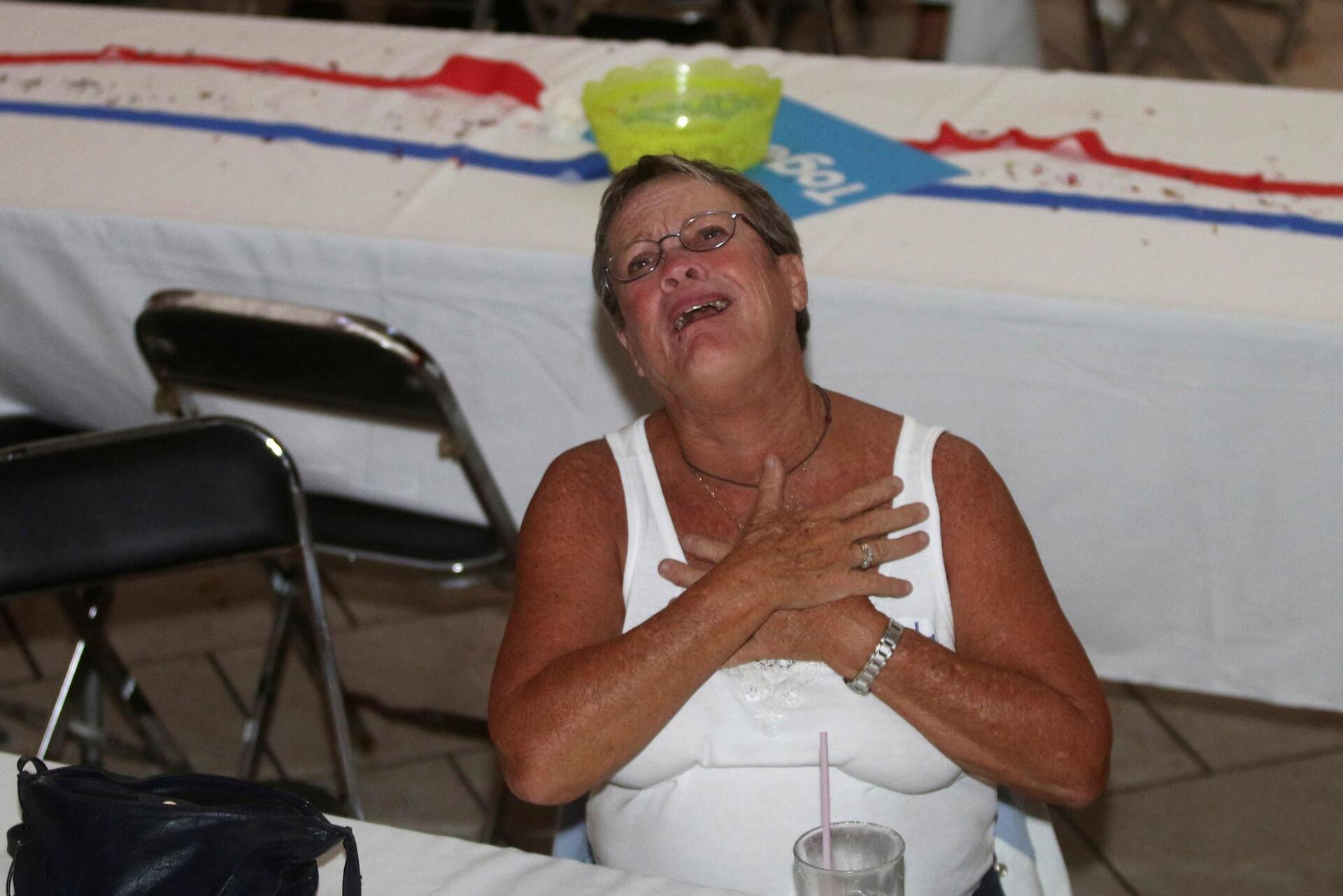 klinton-stratopedo-klama-1300-2