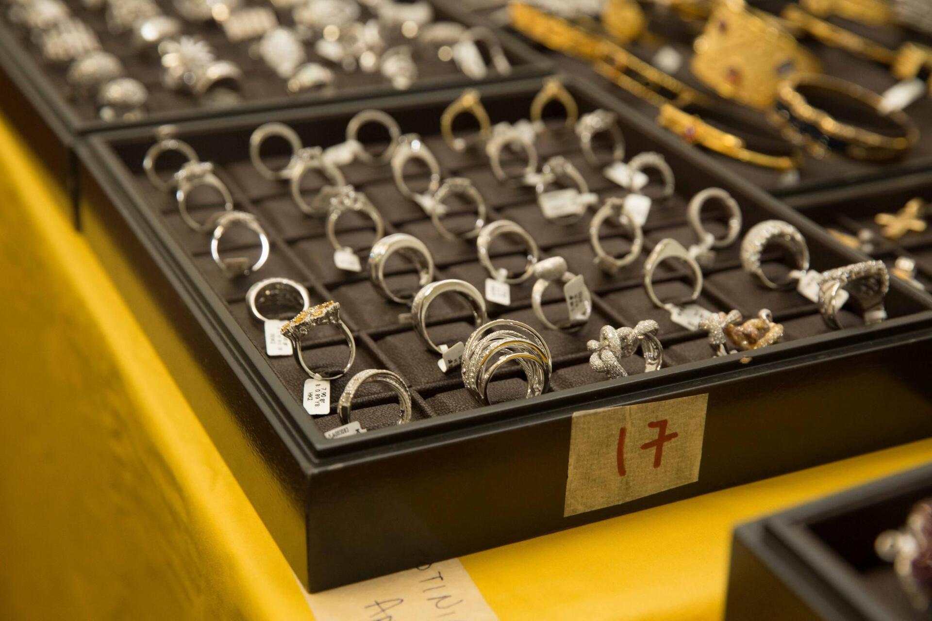 klopimea-speira-roma-drasi-pos-xtupousan-1300-7