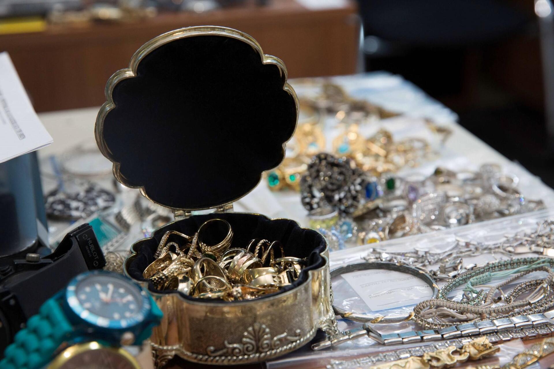 klopimea-speira-roma-drasi-pos-xtupousan-1300-9