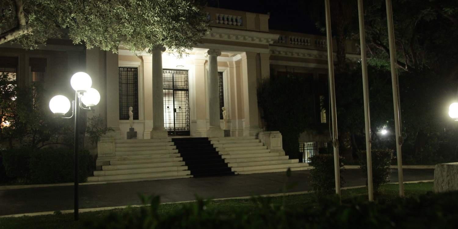 Η κυβέρνηση Τσίπρα μετά τον ανασχηματισμό: 4 επιπλέον υπουργοί, 15 νέα πρόσωπα