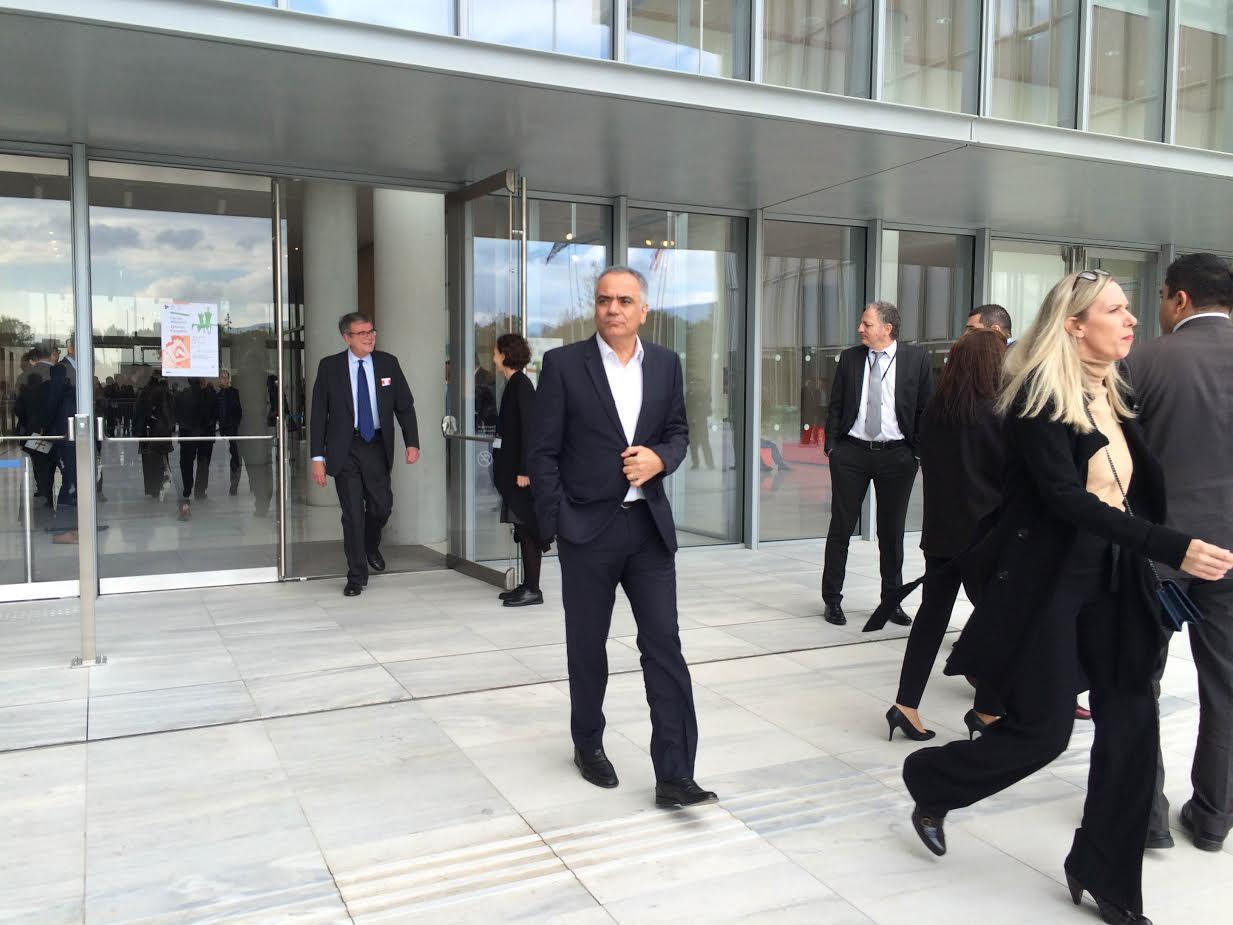 Άπαντες... παρόντες στο Ίδρυμα Νιάρχος για την ομιλία Ομπάμα! [εικόνες]