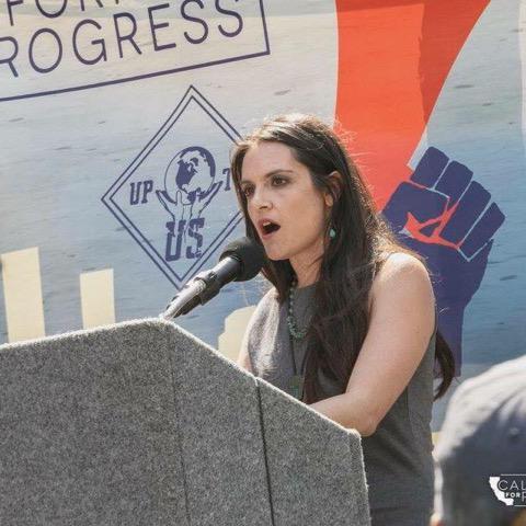 nomiki-kont-analutria-usa-1300-4