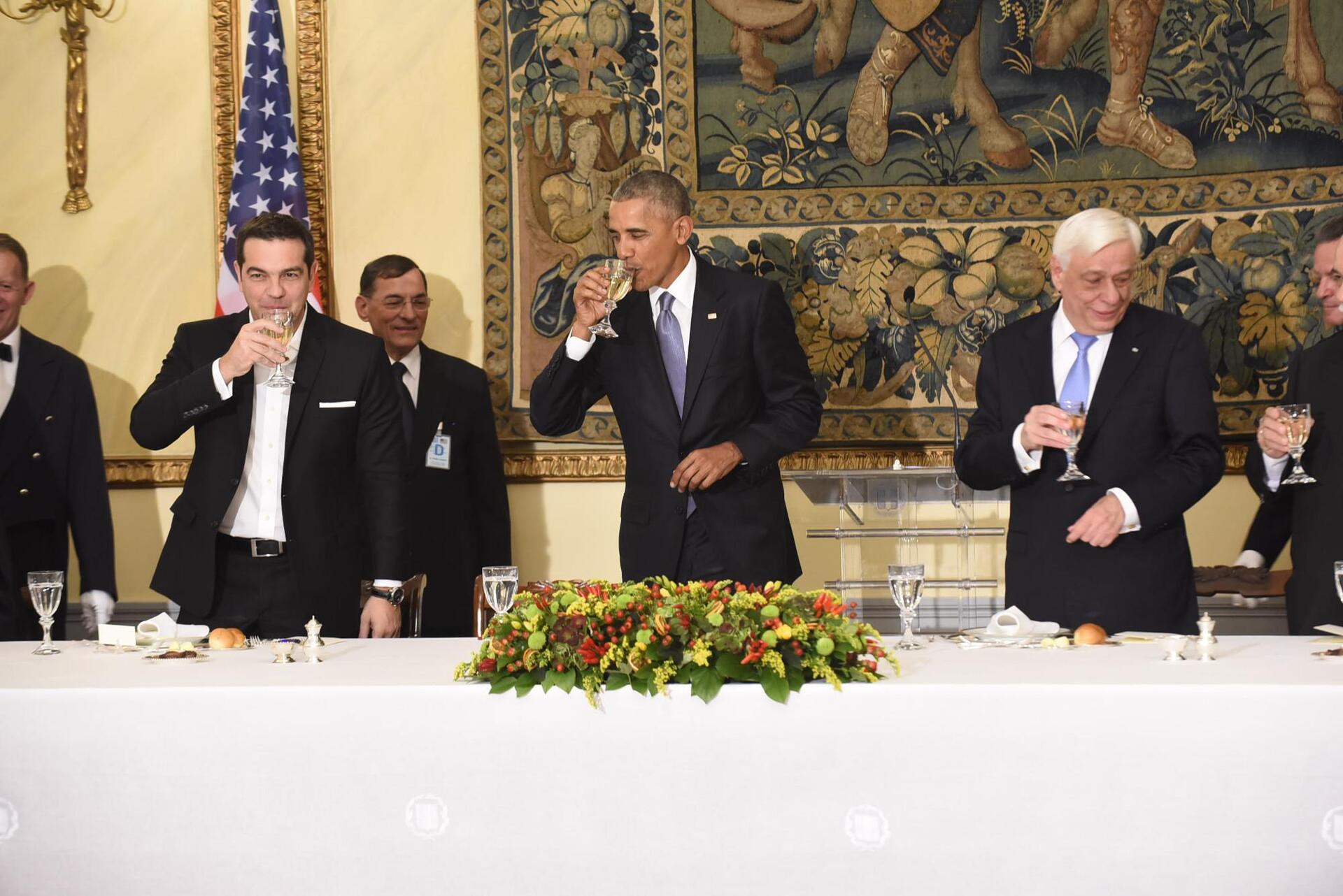 obama-episkepsi12-1300