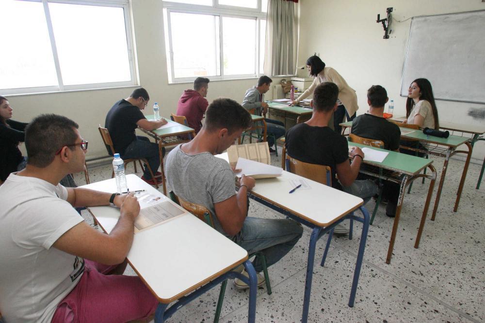 Εξετάσεις στα λύκεια: «Έπεσε» η Τράπεζα Θεμάτων σήμερα το πρωί