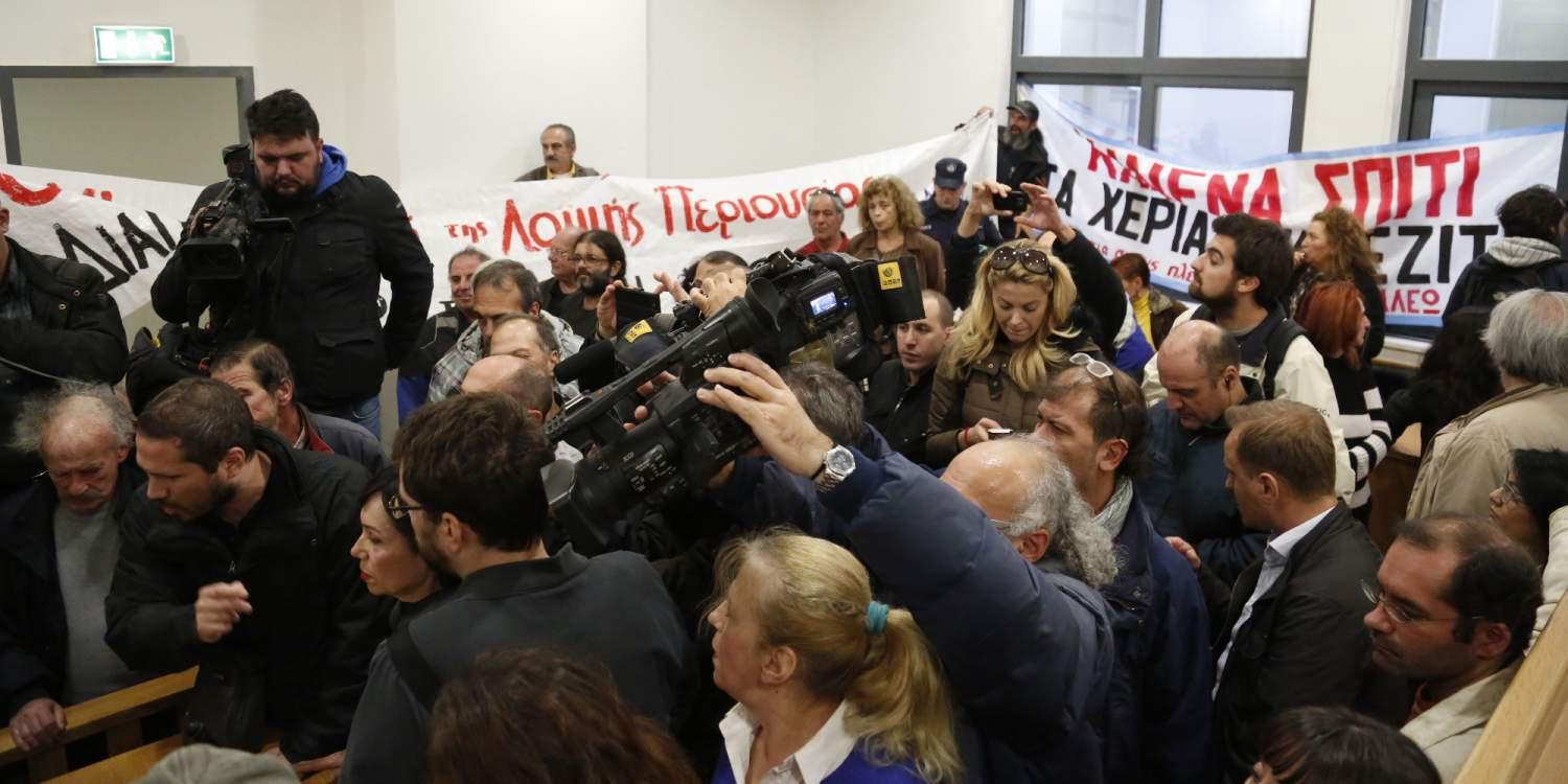 Ένταση για τους πλειστηριασμούς σε Αθήνα και Θεσσαλονίκη [βίντεο]
