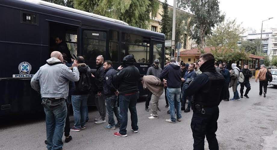 Στον ανακριτή η σπείρα των Ρομά που ξάφριζαν σπίτια επωνύμων