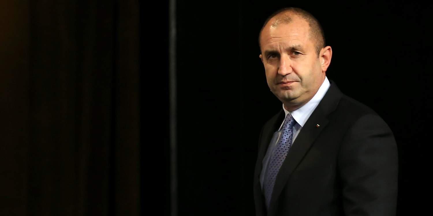 Νέος πρόεδρος της Βουλγαρίας ο Ρούμεν Ράντεφ