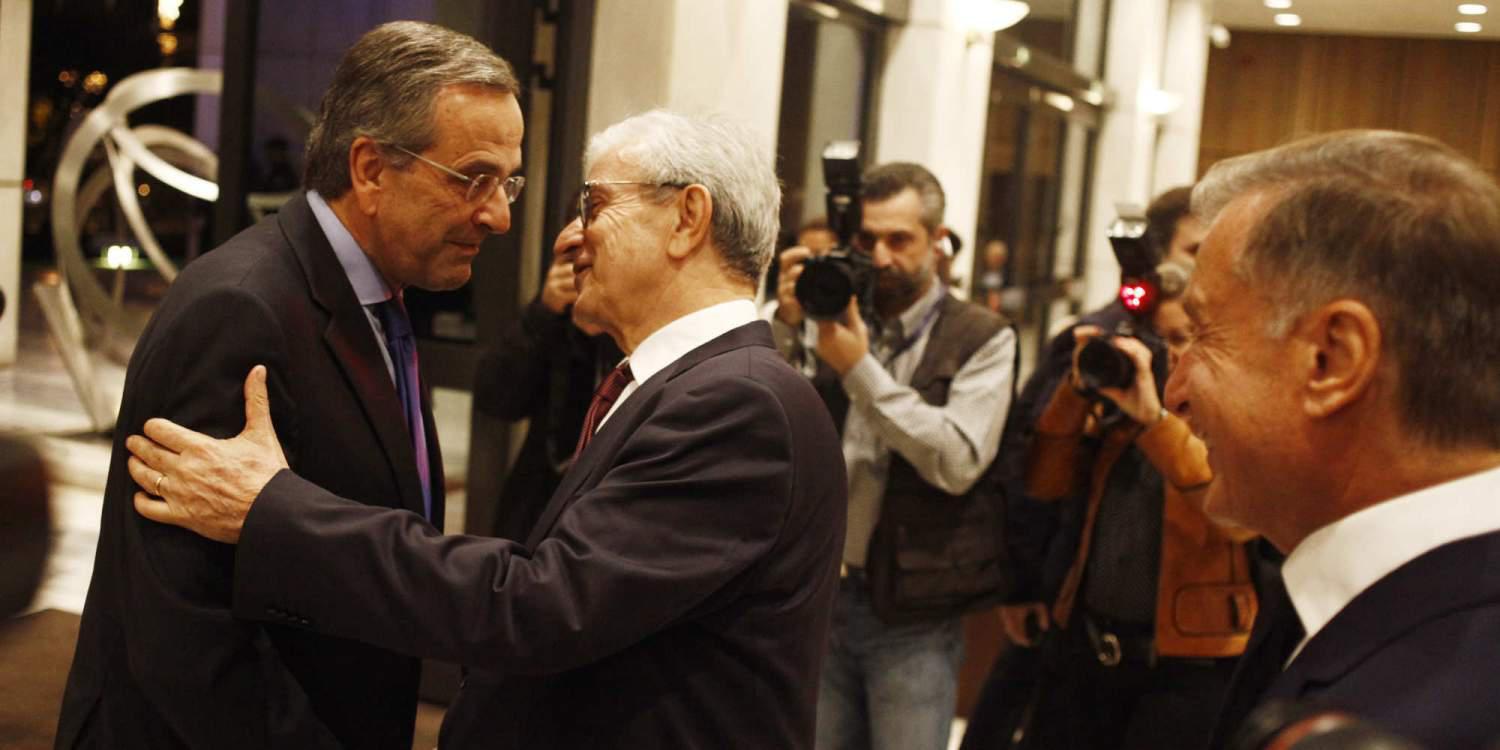 Τρεις Έλληνες πρωθυπουργοί μαζί στην ίδια εκδήλωση [εικόνες]