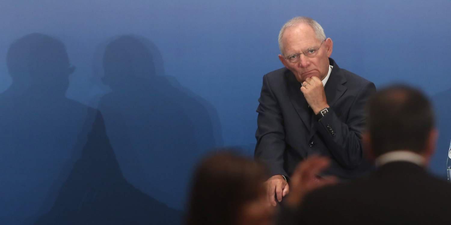 Αυστηρό μήνυμα Σόιμπλε: Μέτρα ή Grexit, δεν υπάρχει τρίτος δρόμος