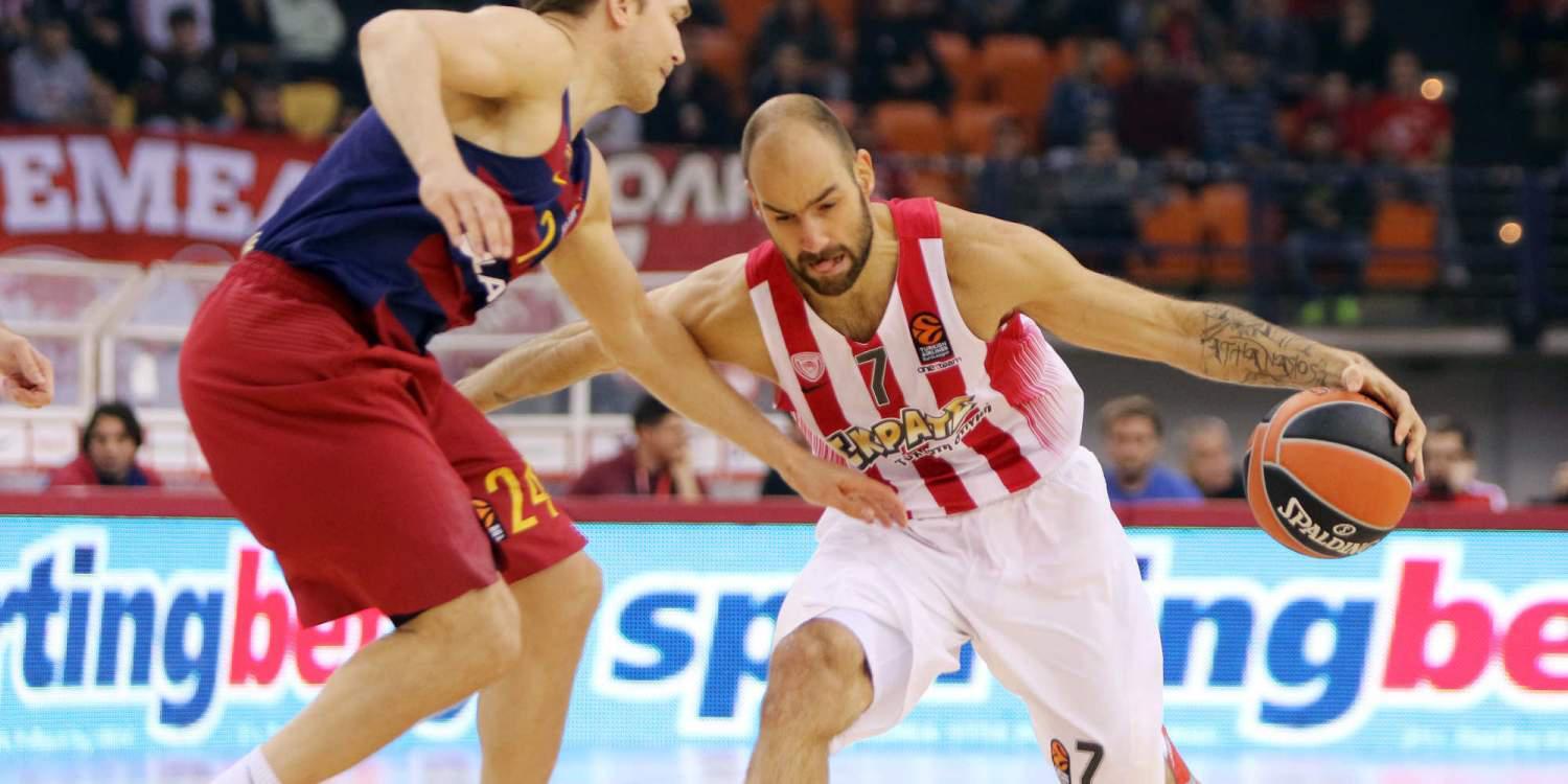 Αφεντικό στο ΣΕΦ ο Ολυμπιακός – Νίκησε με 59-52 τη Μπαρτσελόνα
