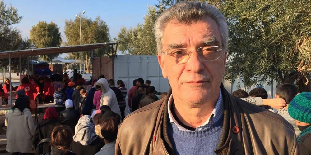 Δήμαρχος Λέσβου: Οι πρόσφυγες στον καταυλισμό ανάβουν γκαζάκια για να ζεσταθούν
