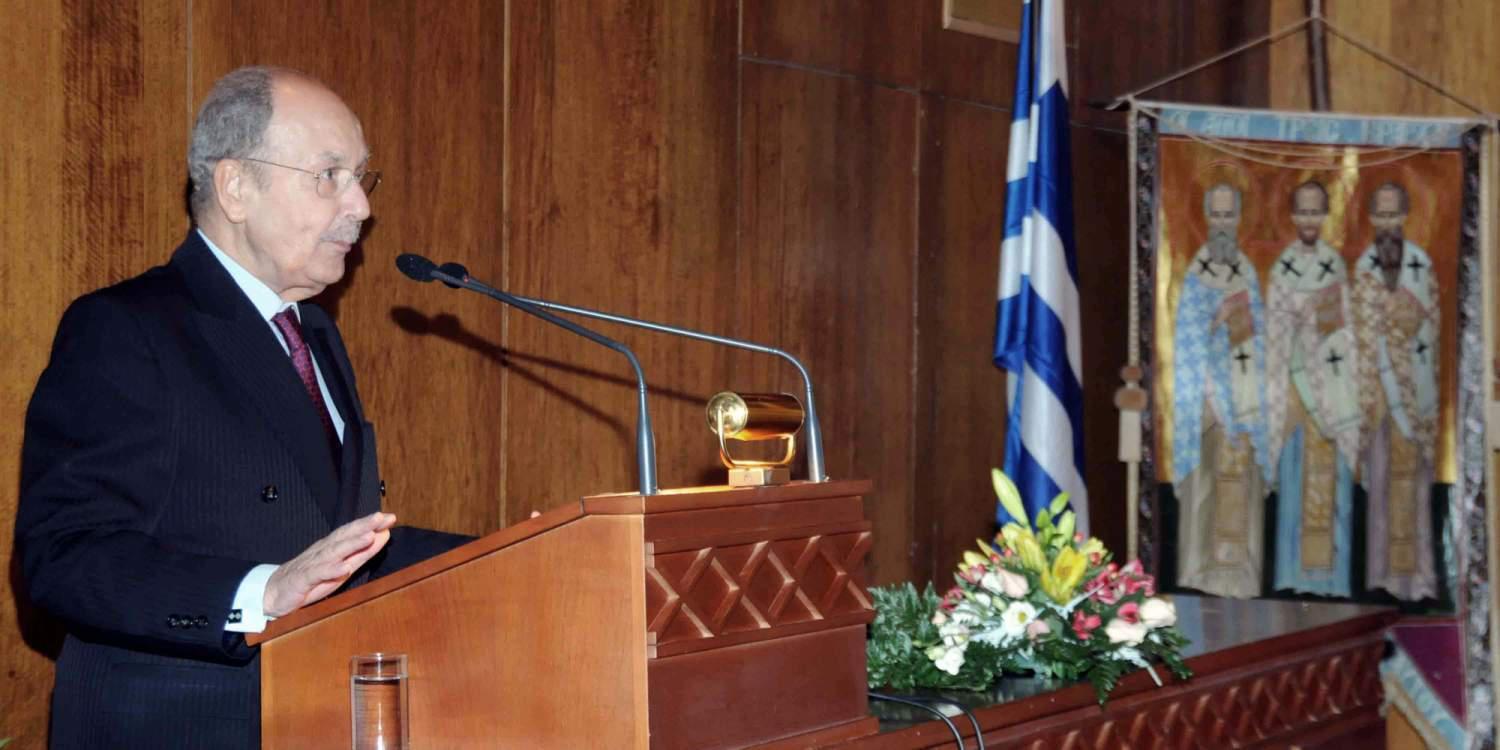 Mηνύματα συγκίνησης από τον πολιτικό κόσμο για τον θάνατο του Κωστή Στεφανόπουλου