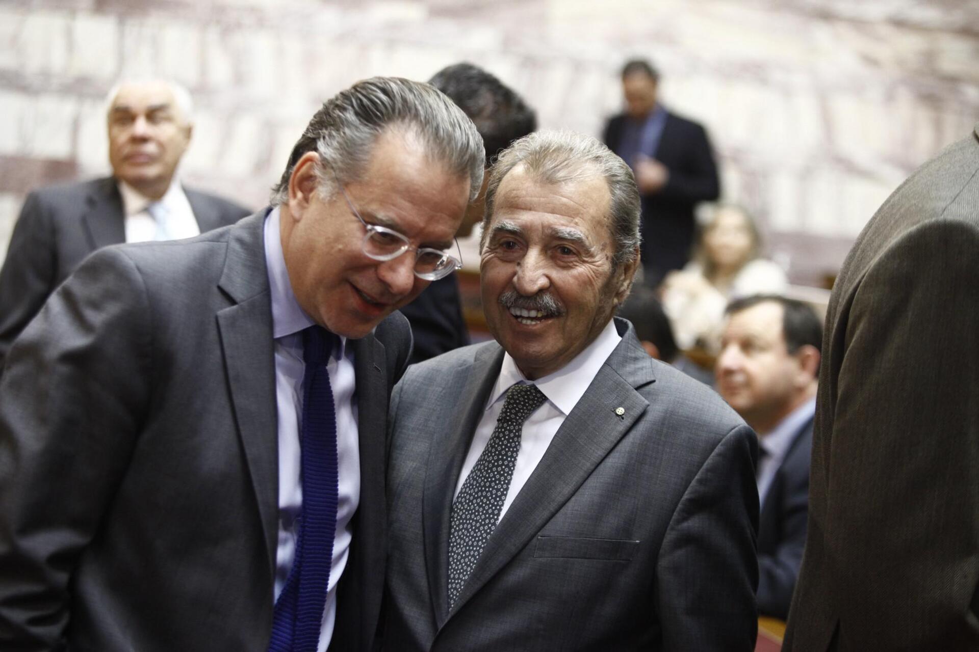 sunedriasi-koinovouleutikis-ko-omadas-nd-1300-2