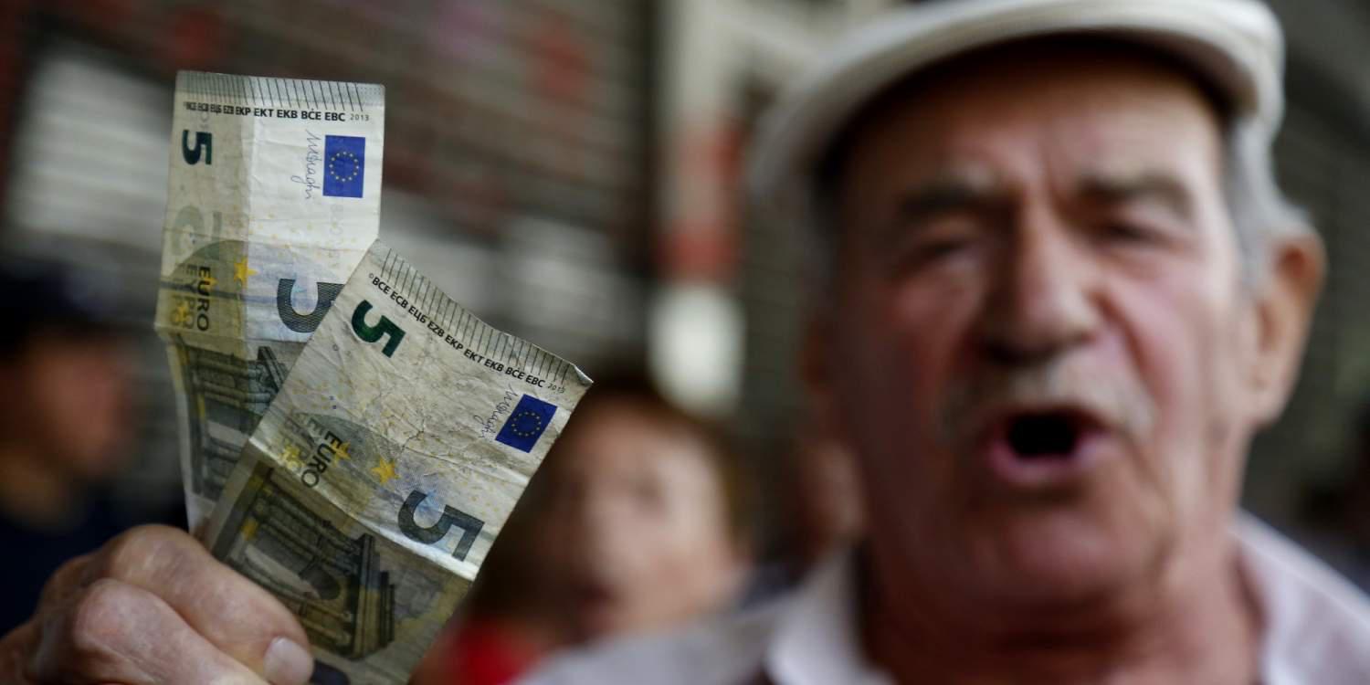 Νέο κούρεμα συντάξεων μέσω επανυπολογισμού