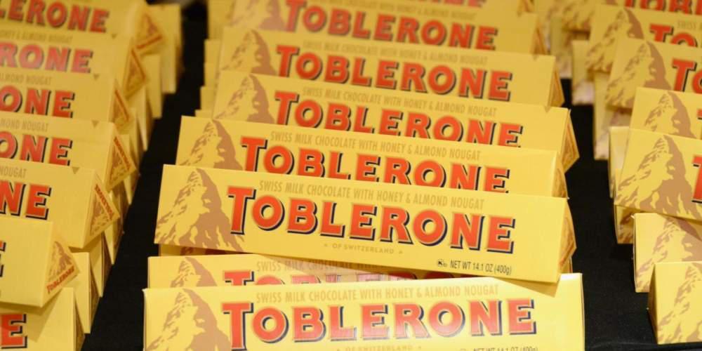 Πώς η… αλλαγή στο σχήμα της διάσημης Toblerone δίχασε την Υφήλιο!