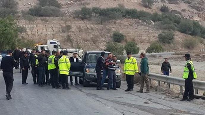 troxaio-katexomena-sxoliko-leoforeio-1300-5