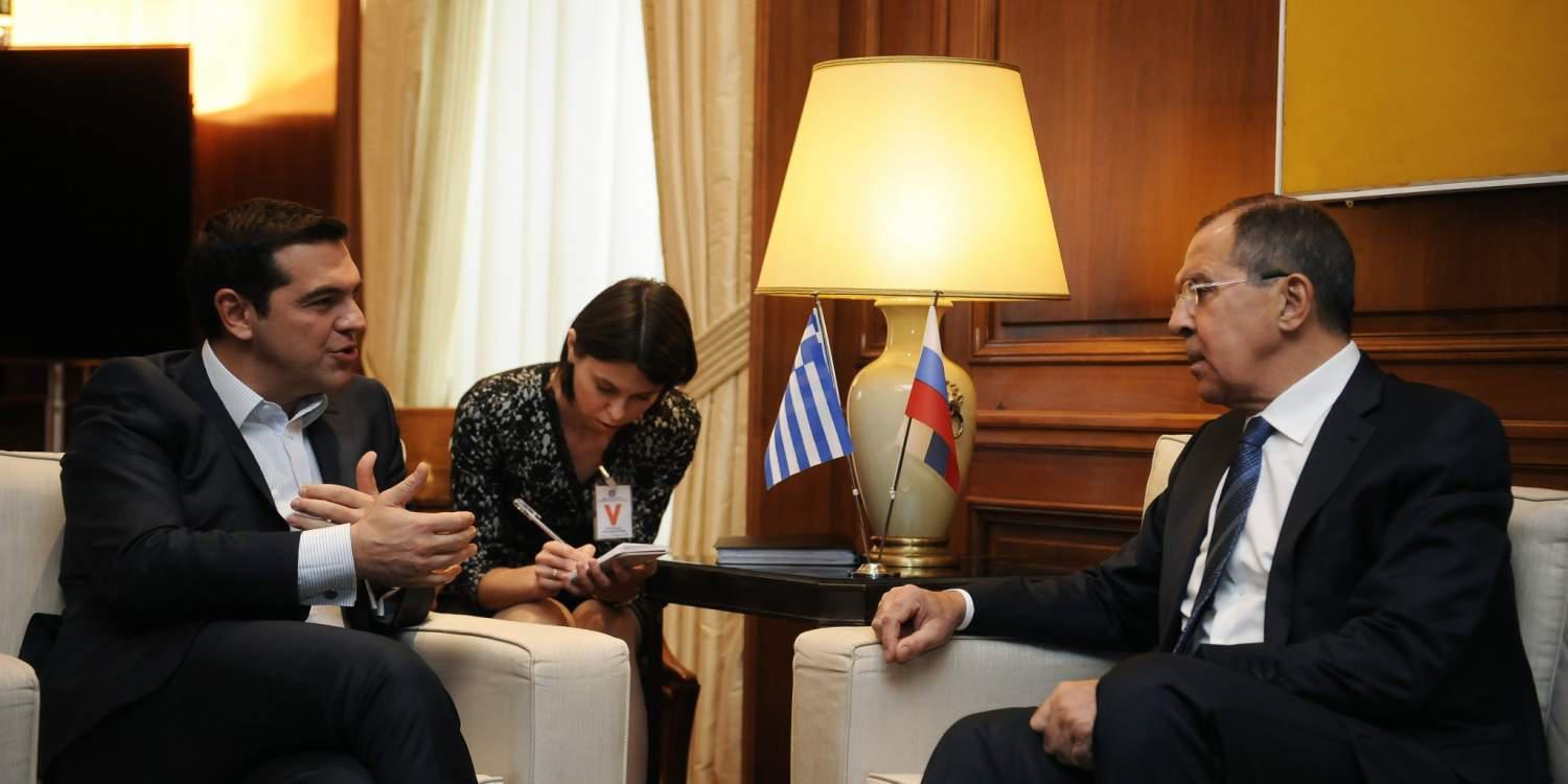 Λαβρόφ σε Τσίπρα: Δεν δεχόμαστε καμία παρέμβαση στις διαπραγματεύσεις για το κυπριακό