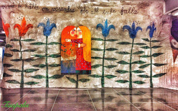 Ο Γιάννης Ρίτσος «κοσμεί» το μετρό της Στοκχόλμης [εικόνες]