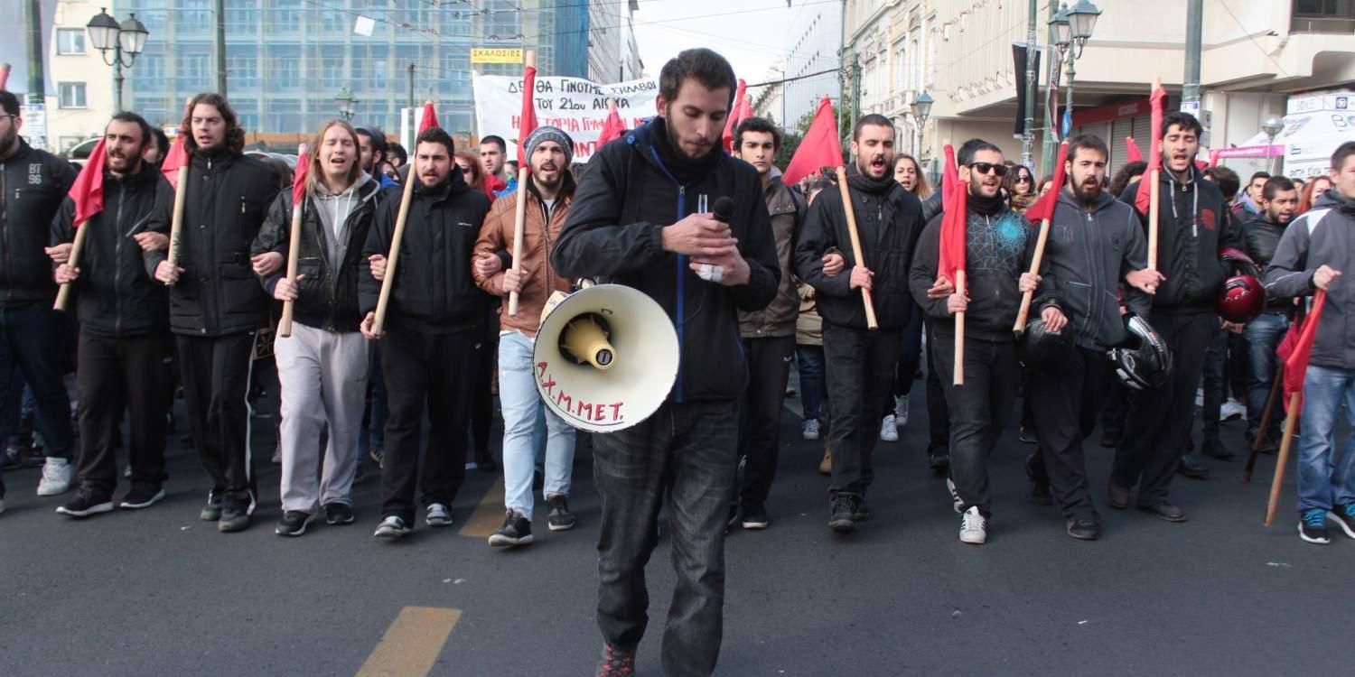 Έρχεται ο νόμος που θα καταργήσει τις απεργίες