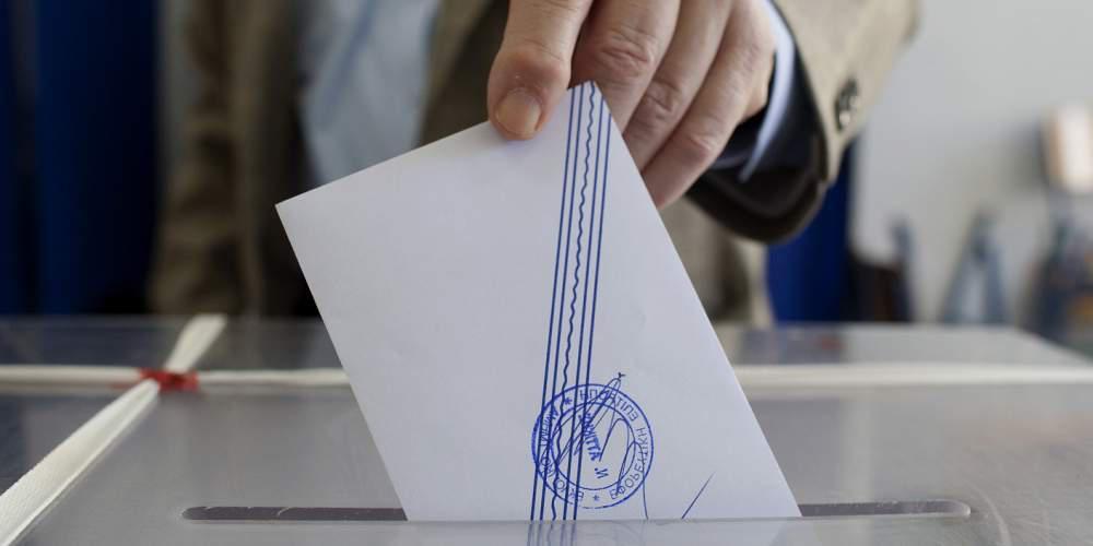 Χάνει έδαφος ο ΣΥΡΙΖΑ: Προηγείται με 7% η ΝΔ σε νέα δημοσκόπηση