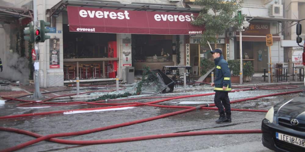 Πυροσβεστική: Ενδέχεται η έκρηξη στο Everest να έγινε από φρέον ψυγείου