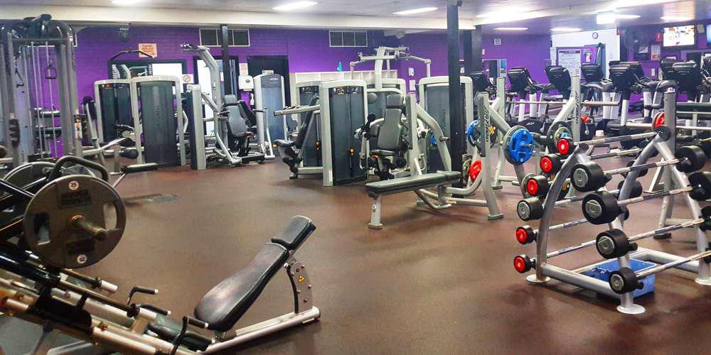 Μάσκες στα γυμναστήρια: Πότε δεν θα τις φοράμε, η επιλογή για διπλή ή FFP2