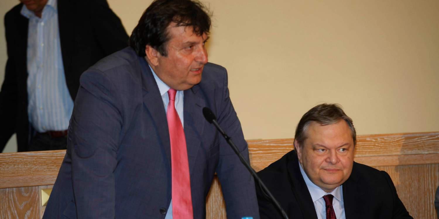 Δύο πρώην δήμαρχοι της Γλυφάδας καταδικάστηκαν για δωροδοκία – Δικαίωση για Βαρβιτσιώτη