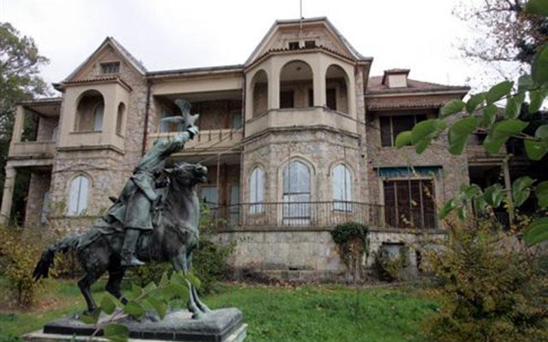 Tατόι: Εστιατόρια, πολυτελή ξενοδοχεία και χώροι άθλησης στα Βασιλικά Ανάκτορα