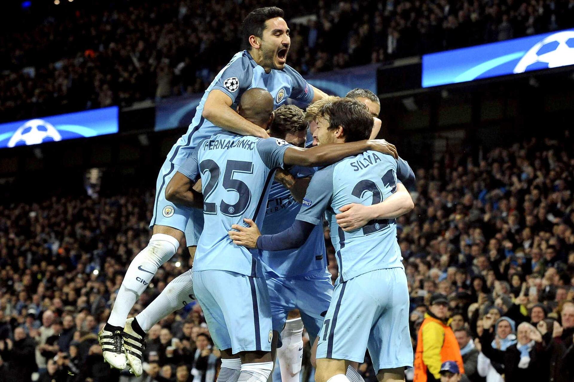 Σοκ με το σκάνδαλο ρατσισμού BBQ στην Αγγλία – Έρευνα ξεκίνησε η Μάντσεστερ Σίτι