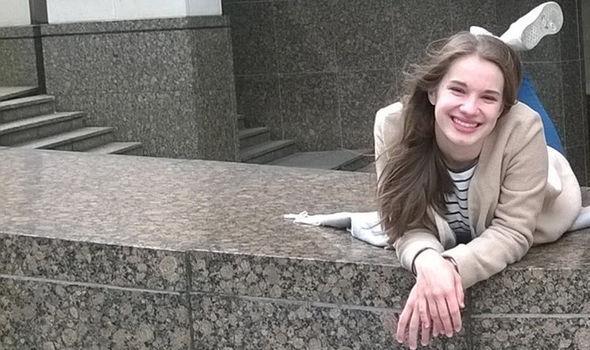 maria-thima-afganou-1300jpg