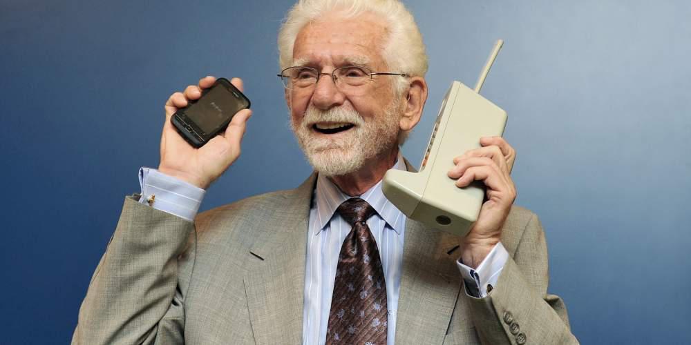 Η ιστορία της κινητής τηλεφωνίας: Από το χθες στο σήμερα και επιστροφή στο χθες