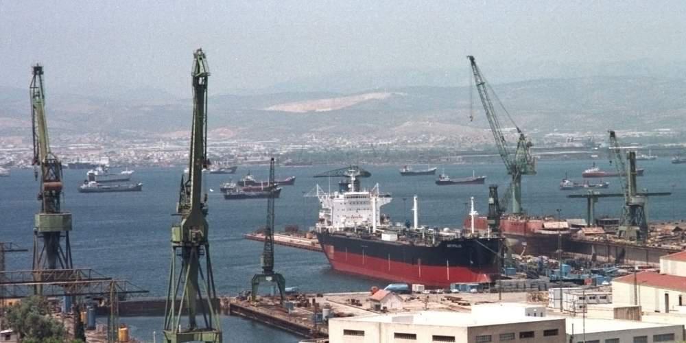 Παρέμβαση εισαγγελέα για την πώληση των ναυπηγείων Σκαραμαγκά