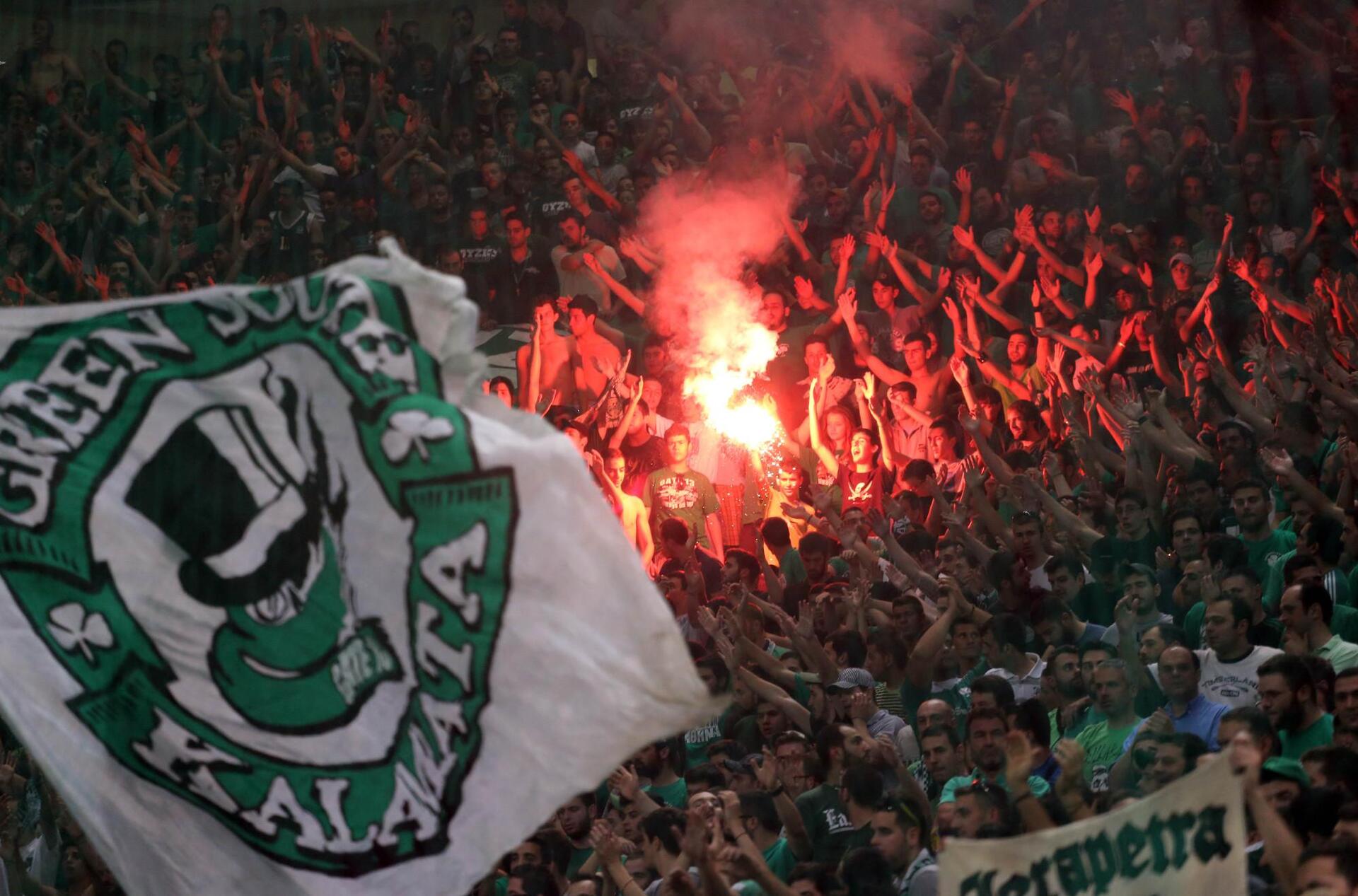 Μόνο εμβολιασμένοι και νοσήσαντες στα γήπεδα από 15 Ιουλίου - Στο 85% η χωρητικότητα