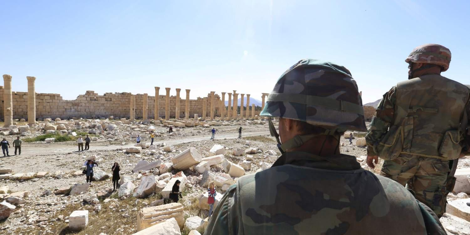 Τουλάχιστον 27 νεκροί Σύροι στρατιώτες στην Παλμύρα από επιθέσεις μαχητών του ISIS